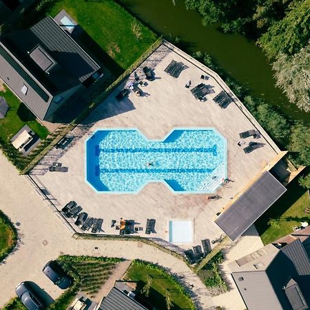 Coco Beach House Op Recreatiepark De Wielen Синт Мартен Екстериор снимка
