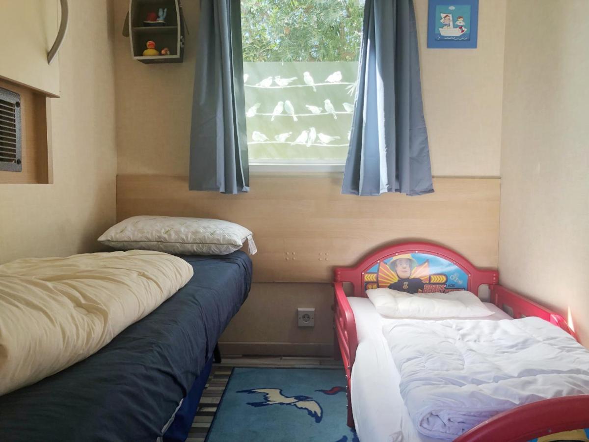 Coco Beach House Op Recreatiepark De Wielen Синт Мартен Екстериор снимка