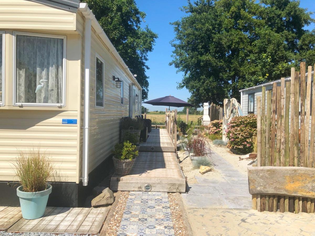 Coco Beach House Op Recreatiepark De Wielen Синт Мартен Екстериор снимка