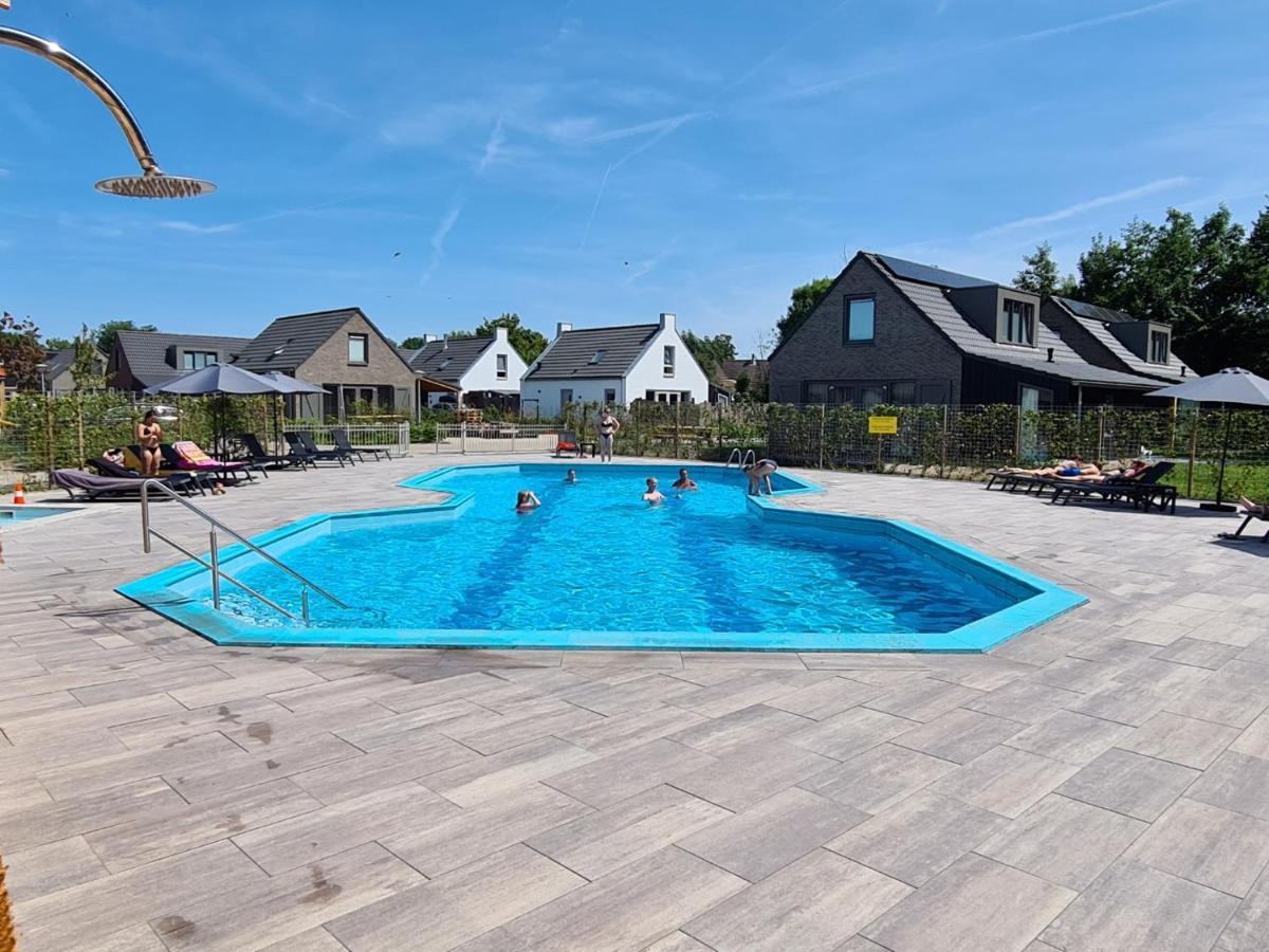 Coco Beach House Op Recreatiepark De Wielen Синт Мартен Екстериор снимка
